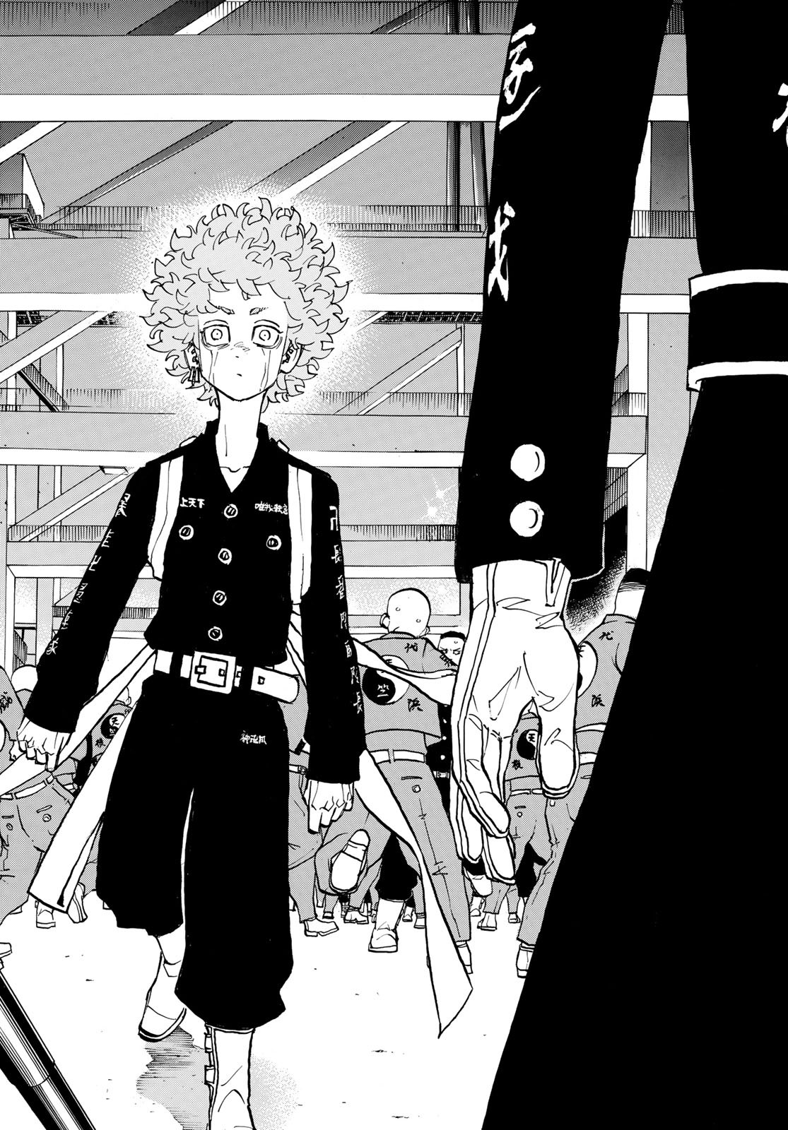 東京卍リベンジャーズ - raw - 第162話 - https://jpee.aabb.to/JPEE/23815/e0zxnskwsoa.jpg