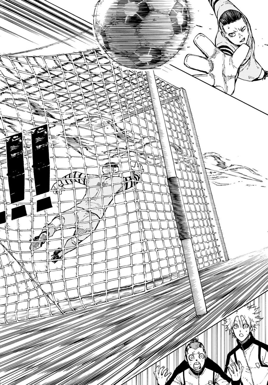 ブルーロック - raw - 第167話 - https://jpee.aabb.to/JPEE/7239/hcbalnz4zws.jpg